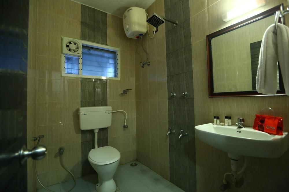 Oyo T Nagar Off Pondy Bazaar Hotel 3*