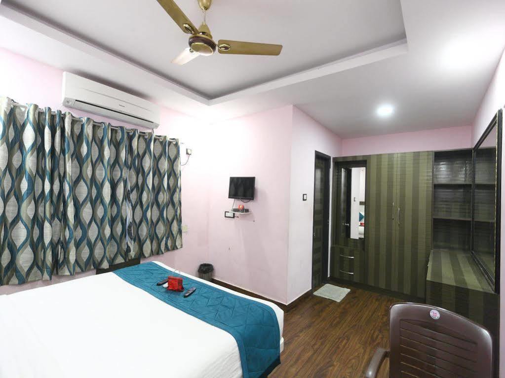 Oyo T Nagar Off Pondy Bazaar Hotel