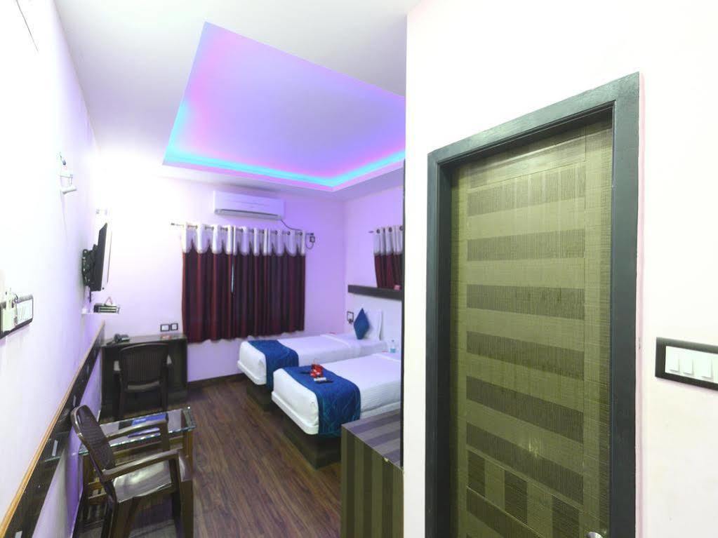 Oyo T Nagar Off Pondy Bazaar