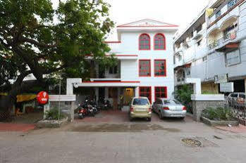 Hotel Oyo T Nagar Off Pondy Bazaar 3*